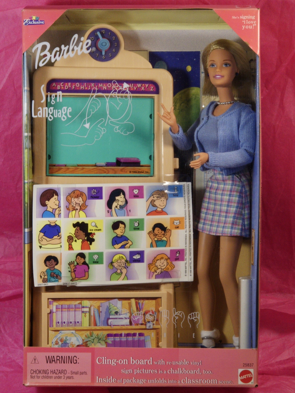 MIB 1999 Vintage Barbie Sign Language Doll Toys R Us Exclusive Mattel #25837